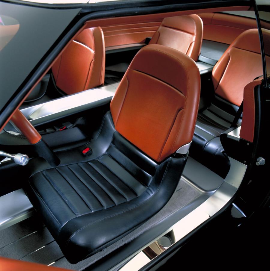  Ford Forty Nine Concept 2001 года  (фото 3 из 29)